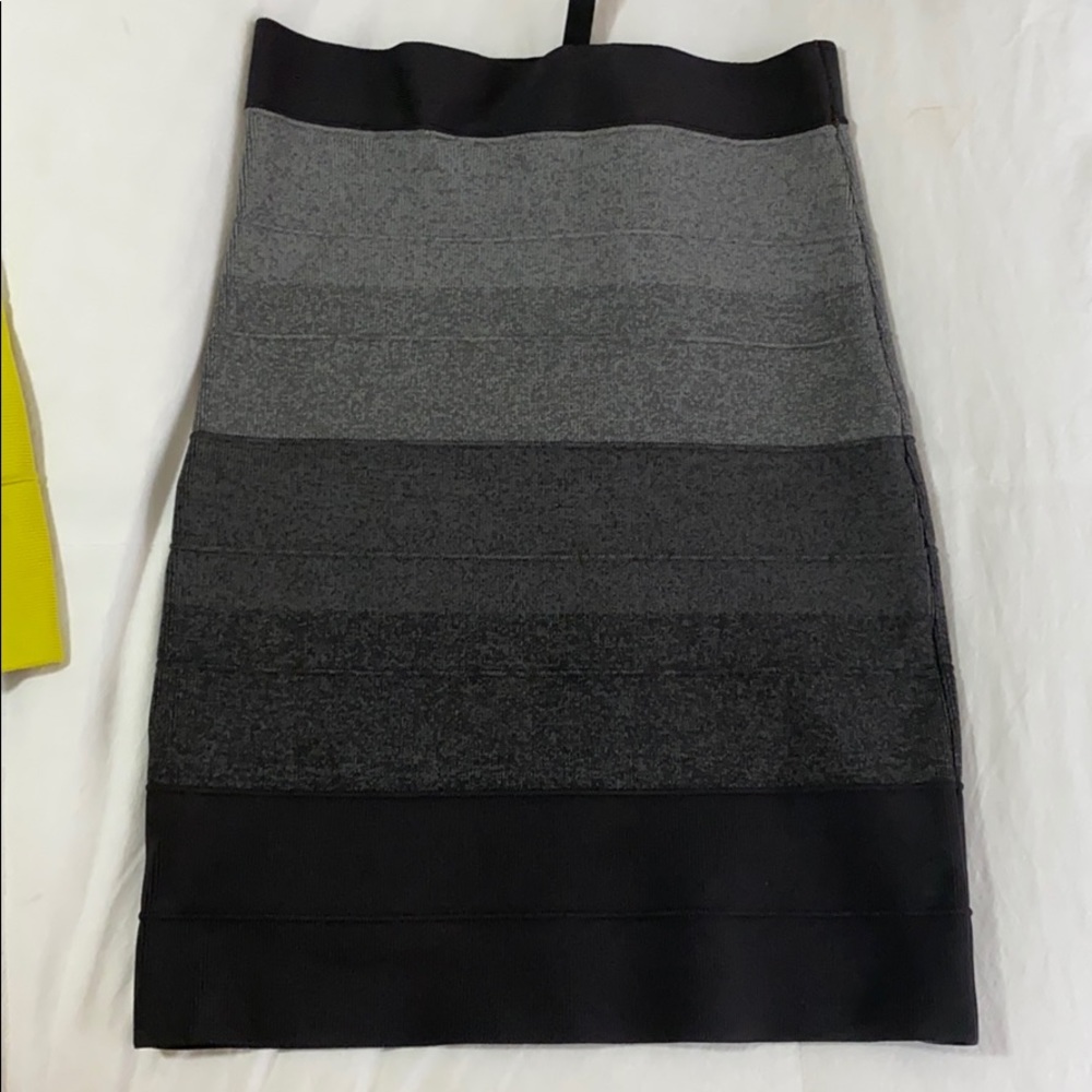 BCBG SKIRT